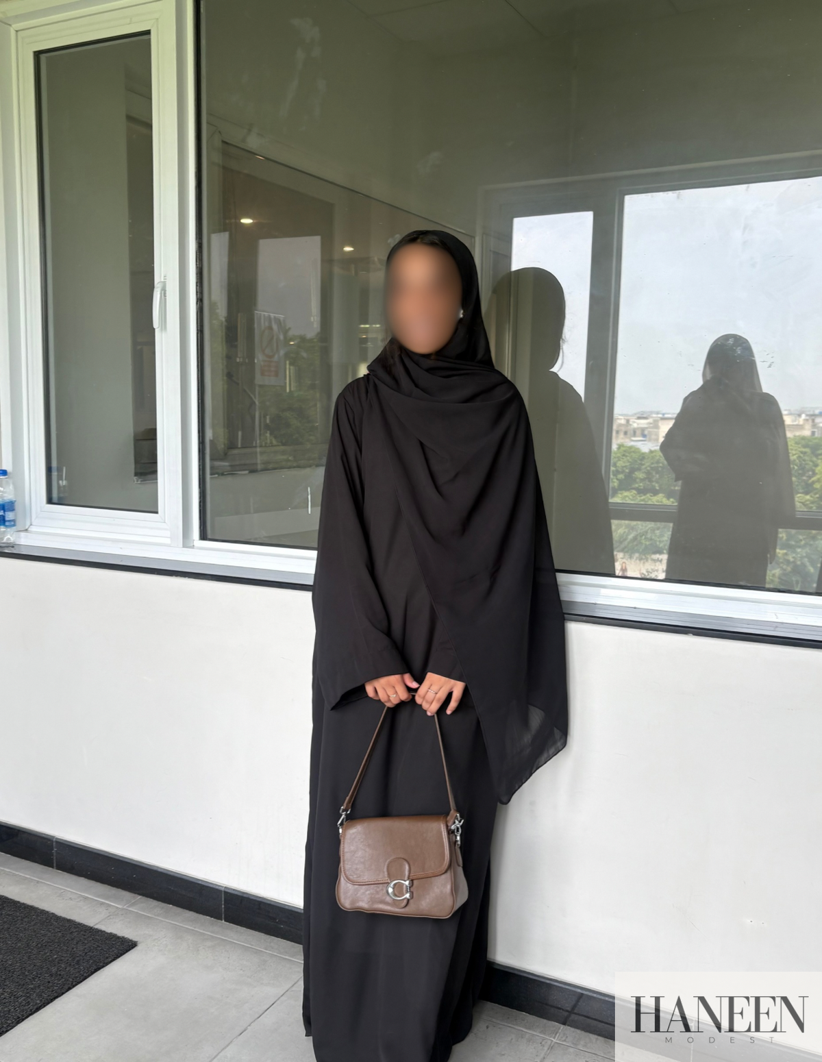 Eclipse Black Abaya