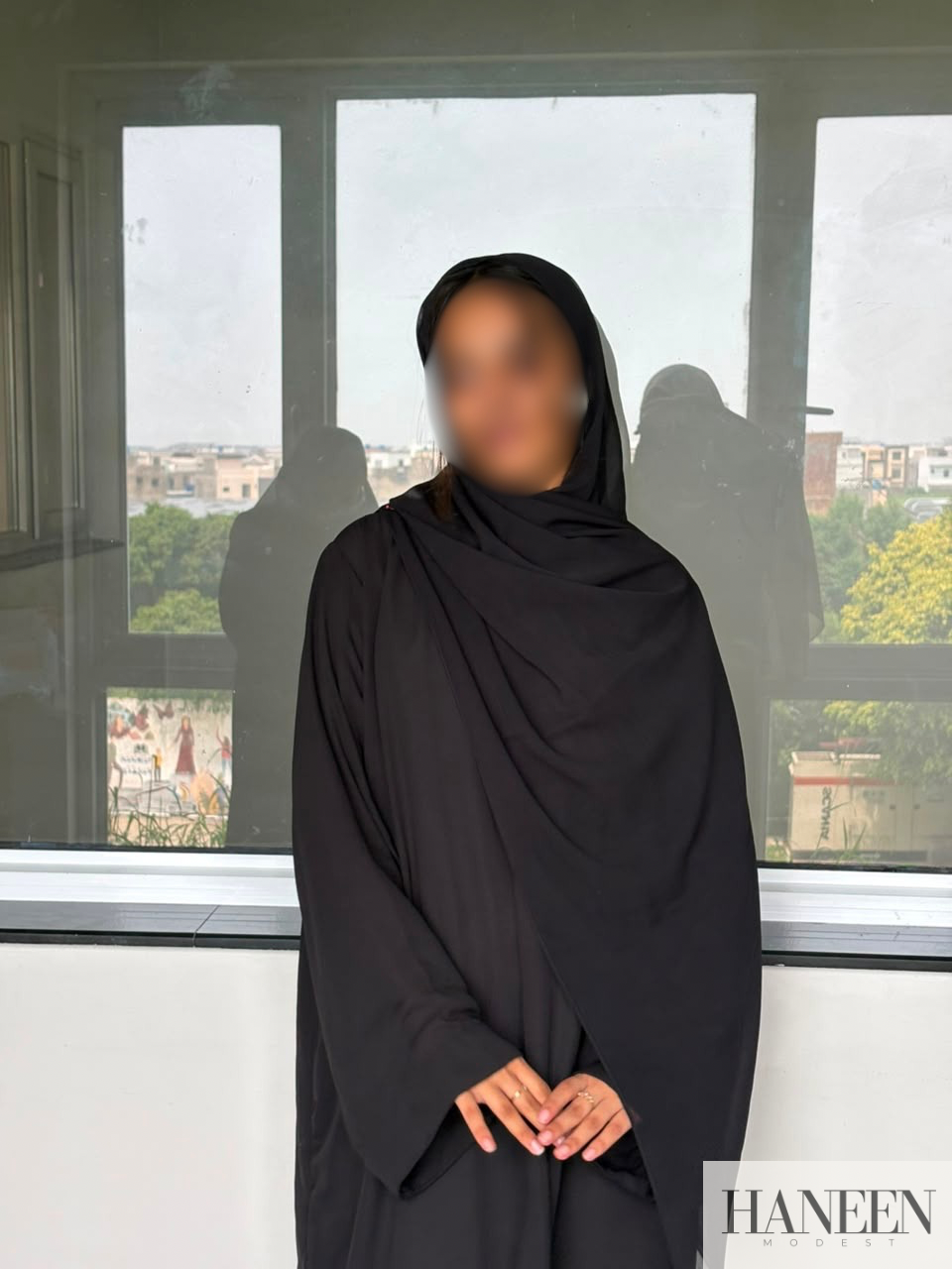 Eclipse Black Abaya